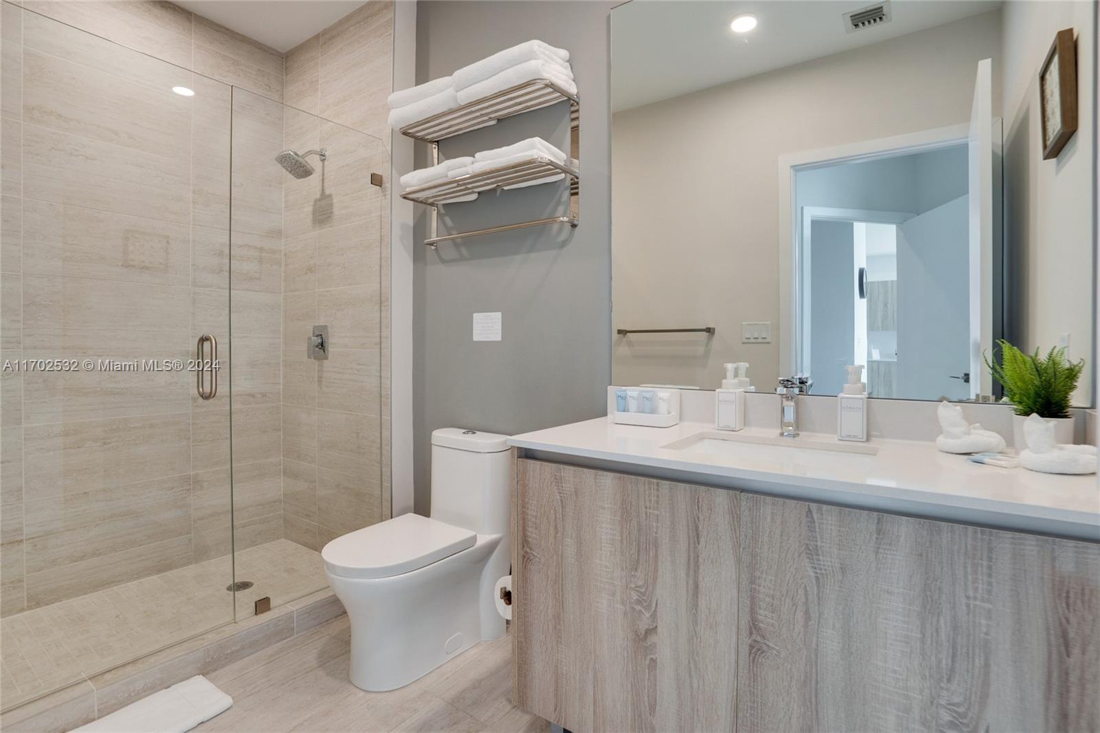 Beautiful Condo